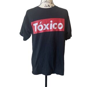 Tóxico Shirt Men small Red Cotton Tee Styled Lightweight Toxic Man Boyfriend